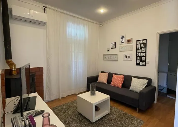 Burgães Apartment